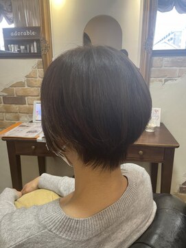 アドラーブル 女池店(adorable) 【ショート】【くびれ】【20代30代40代】