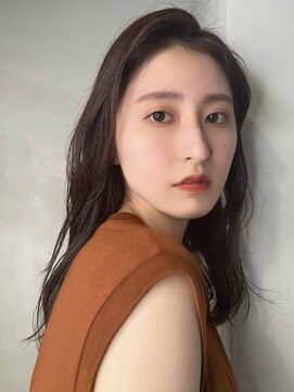 メイカ(MEIKA) ”大人可愛いブラウンカラー”　なかもと はな