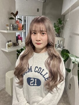 アドネ プライム(adne prime) ホワイトベージュカラー