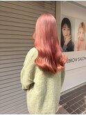サーモンピンク