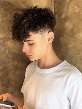 リリック(LYLICK) 大人気☆スペインカール