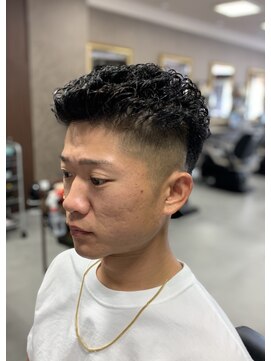 ネクサスアンドコー 浦安店(NEXUS&Co.) 極道パーマ×フェード