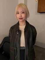 ルーム(Loom.)&nbsp;抜きっぱなしボブ ハイトーンボブ ブロンドボブ ミニボブ