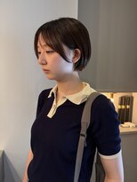 ミクマル(micmal)&nbsp;20代30代40代小顔ひし形似合わせパーマ前上がりショートボブ