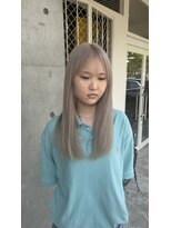 ライン(LYNE)&nbsp;ホワイトミルクティー