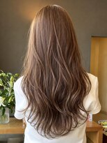 トップヘアー アヴェニュー 刈谷(TOPHAIR Avenue)&nbsp;刈谷ヨシンモリ風ロングレイヤーミルクティーベージュハイライト