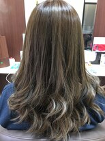 ビューティーサロン ビヴィ(Beauty Salon Bivi) コテセット、イルミナカラー