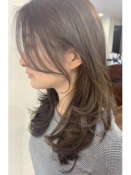 レイラバイアフロート 吉祥寺(Lila by afloat) 顔周りも可愛くレイヤーカット【アフロート吉祥寺 小笠原】