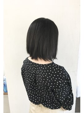 ロロン 代々木八幡(LORONG) ダークアッシュボブ