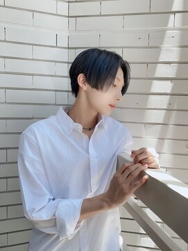 シン(syn) 前髪長めマッシュ ミニウルフ センターパート