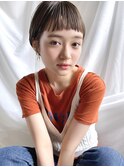 小顔マッシュショートグレージュカラー暗髪20代渋谷原宿神宮前