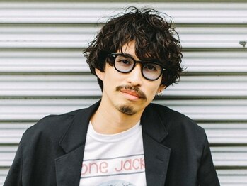 ロカバイツリー 横須賀(loca by tree)の写真/【カット+シャンプー￥3700】マンネリ髪も再現性の高い抜群のトレンドStyleに！パーマStyleもオススメ！