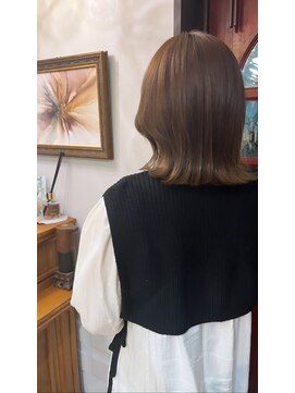 レーヴ(Reve) ダメージを最大限に抑えたトリートメントケアカラー♪