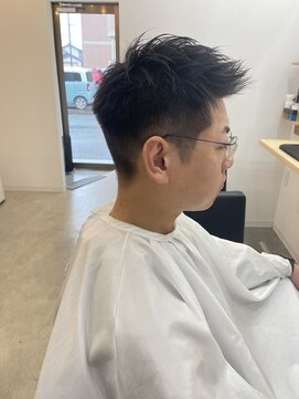 ザワン(The one) 刈り上げショート