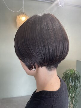 ジェムバイアルテフィーチェ(gem by artefice) 刈り上げマッシュショート