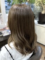 フルール(fleur)&nbsp;イルミナカラー＊シルキーベージュ＊アッシュベージュ＊透明感