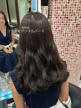 アピッシュ ギンザ(apish ginza) tomoコテ巻きパーマ/デジタルパーマ/ロングパーマ/ウェーブヘア