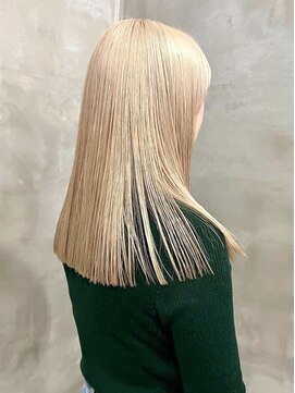 トゥコ(tuco) ミディアム ブロンド ロングブリーチ