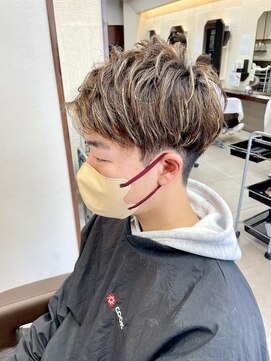 オンリーケアバイジャパン(ONLY CARE by JAPAN) メンズカット/メンズショート/眉wax/スキンケア/ヘッドスパ