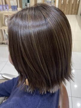 ラック 本厚木店(LUCK) 白髪ぼかしハイライト