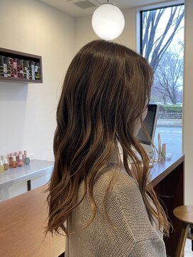 ビーヒアナウ 野々市市役所前店(BE HERE NOW N゜04) スモーキーベージュ