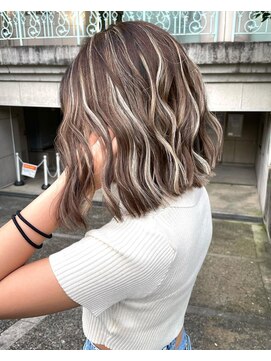 ユニー(uniii) ハイライトカラーミルクティーベージュケアブリーチダブルカラー