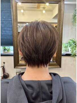 エルムトウキョウ(ELM Tokyo) バッサリCutで骨格補正♪メンズショート