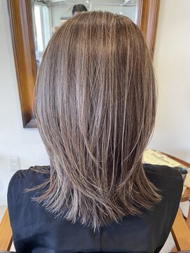 ワンコア (ONE CORE) 【白髪ぼかしハイライトカラー】ボブルフ