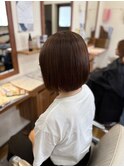 艶々ストレートボブ