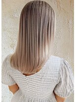 エノア 青山(ENORE)&nbsp;ブリーチ/ダブルカラー/グラデーションカラー/インナーカラー