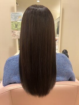 ラプトヘア リタ(Rapt. Hair Rita) ツヤツヤロングスタイル