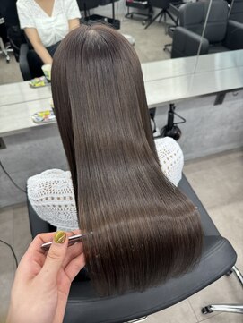 シンシア ドゥエ 新宿(CYNTHIA DUE) 【CYNTHIA/MAKOTO】髪質改善/ブルーブラック/ダークグレージュ