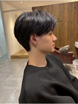 アドラーブル 駅南店(adorable) センターパートソフトツイストパーマメッシュマッシュウルフ