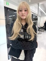 ヴィヴィー 福岡天神店(VIVIE) ミルクティーブロンド/ミルクティーベージュ/ブリーチカラー