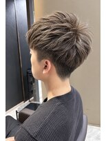 リオリス ヘア サロン(Rioris hair salon)&nbsp;束感アップバングショート