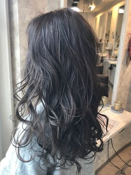 ヘアーエポック(hair epoque) 【中嶋唯之】ダークグレージュ/インナーハイライトstyle