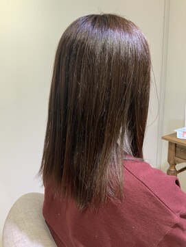 ユーネリー(U-NERY) セミロングスタイル