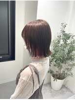 キュエム(Cuem)&nbsp;【Cuem菅原】切りっぱなし/外ハネ/ぷつっと/ピアスカラー