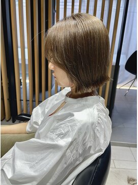 エッセンス(THE ESSENCE) cream brown/切りっぱなしボブエアリーロング美髪ピンクブラウン