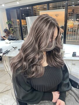 ブレンド 渋谷(BLend) ハイライトカラーマチルダボブインナーグレージュ前髪