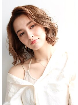 アムネシア たまプラーザ(AMNESIA) 大人ボブ/ツヤ髪スタイル/ふんわりミディアム