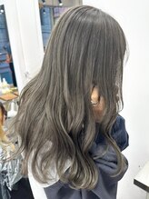 リラ バイ ミラ 新宿(LILA by MILA) 透明感ブリーチダブルカラー/大人こなれミディ/新宿/髪質改善