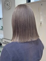 デート 下北沢(DATE) 下北沢切りっぱなしボブハイトーンデザインカラー顔周りレイヤー