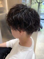 アルコ 三軒茶屋(alco)&nbsp;【無造作でお洒落】大人向けの緩めスパイラルパーマ