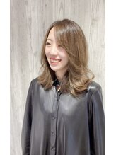 レナトゥス ヘアー オブ ネイル(Renatus Hair of Nail) YUMI 