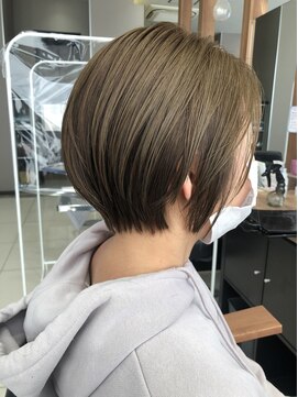 アクロスヘアーデザイン 池袋店(across) くびれショート