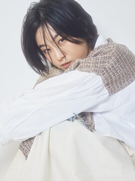 ウィット(wit) 暗髪センターパートショート【wit 武蔵小杉】