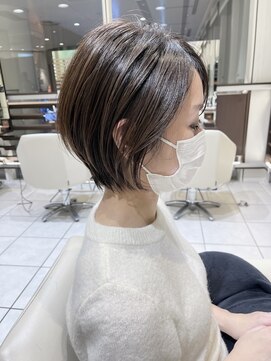 エムコーゾーヘアー(M KOZO hair) 絶壁解消大人ショート