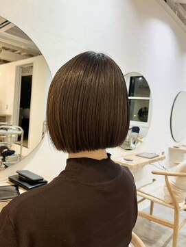 アイ 代々木公園(aye) 酸性ストレート×ボブ