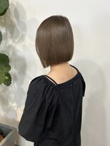 メリー オオサカ(Merly Osaka)&nbsp;中明度のまろやかボブスタイル_warm brown_